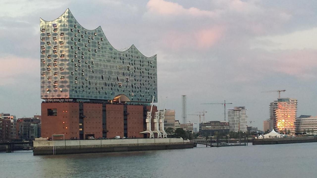 Hamburg-Rahlstedt, Klein Aber Sehr Fein, Ils-Nahアパートメント エクステリア 写真